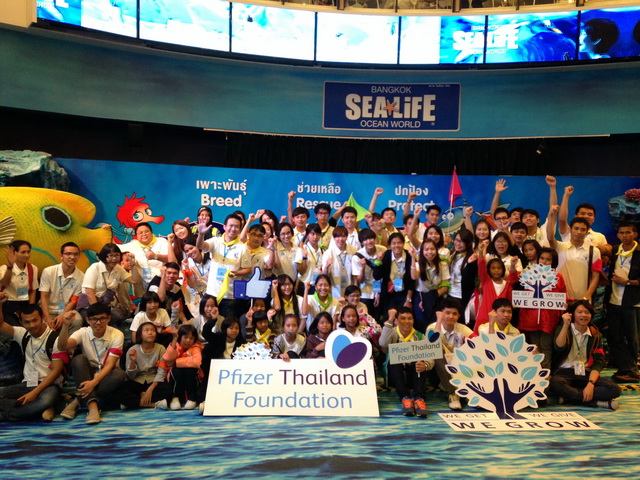 ค่ายสานสัมพันธ์นักเรียนทุนมูลนิธิไฟเซอร์ประเทศไทย “PTF Alumni Networking Camp: We Get, We Give, We Grow”