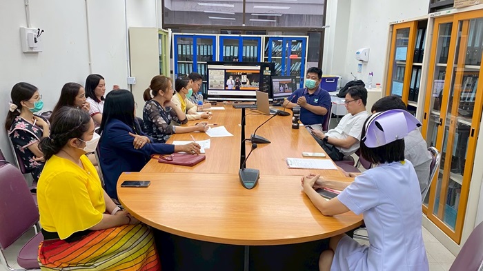 การนำเสนอโครงการเจาะเลือดล่วงหน้า